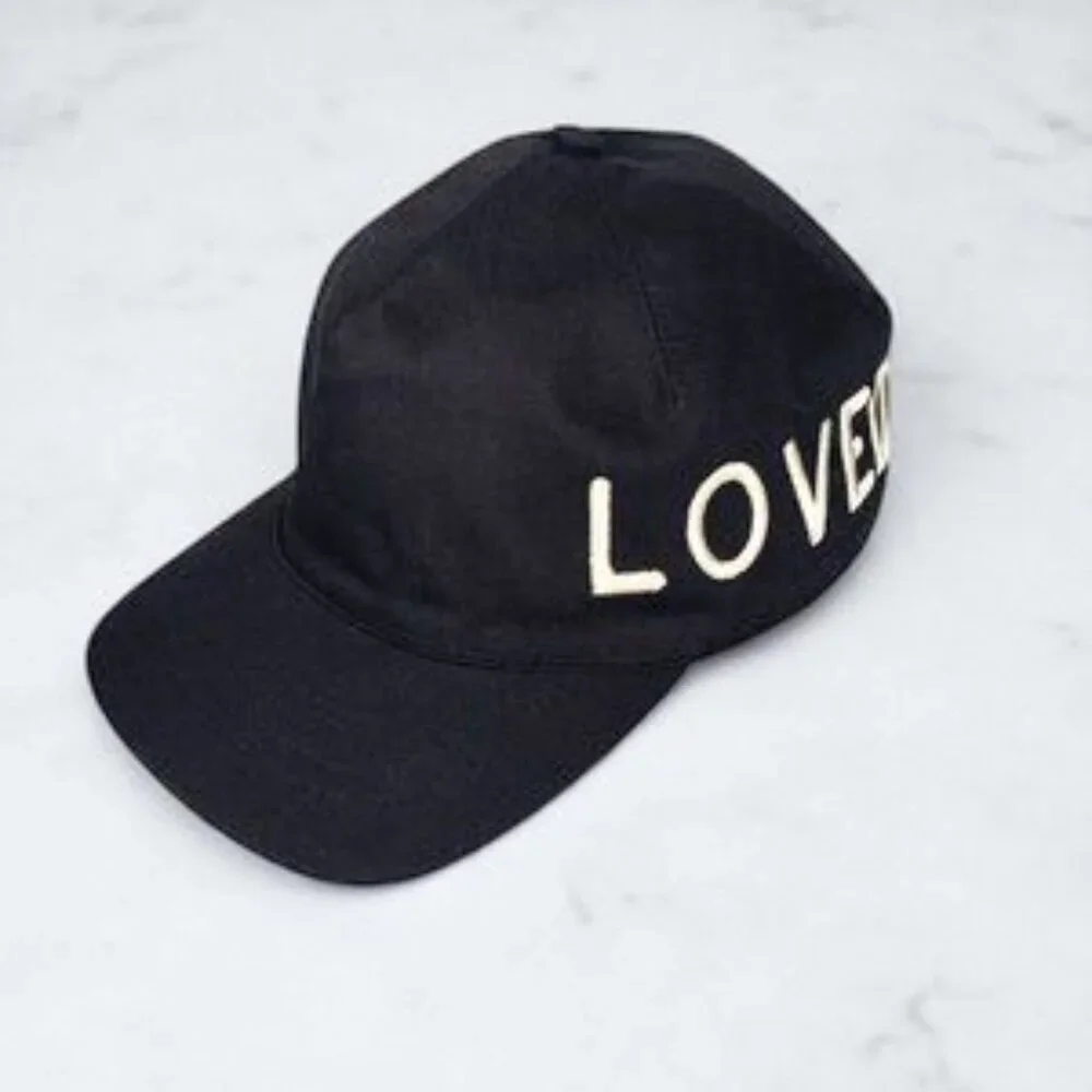 NWT Authentic Gucci Cotton Loved Gucci Baseball Hat L Navy